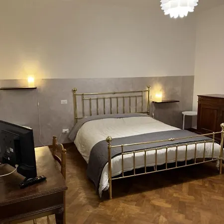 Residenza Tipo 00 Zero Zero Πανσιόν CastellʼArquato